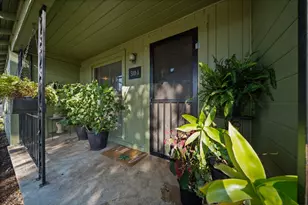 304 S 1st St, Abbott, TX 76621 - Photo 3