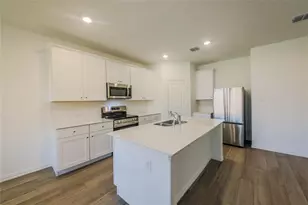 127 Jenkinson Dr, Fate, TX 75189 - Photo 3