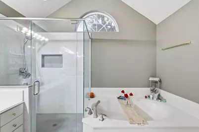 923 Granview Drive, Lewisville, TX 75067 - Photo 15