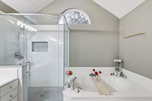 923 Granview Dr, Lewisville, TX 75067 - Photo 15