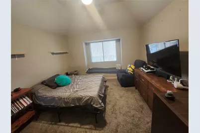 923 Granview Drive, Lewisville, TX 75067 - Photo 19