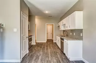 1110 Woburn, Garland, TX 75050 - Photo 5