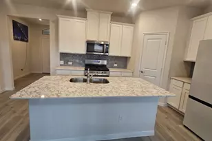 10218 Gray Barrel Dr, Aubrey, TX 76227 - Photo 5