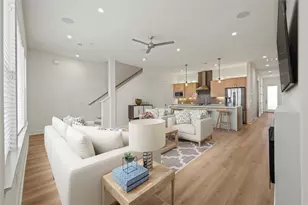 1901 S Harwood St, Dallas, TX 75215 - Photo 1