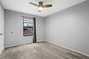 1735 Crest Grove Dr, Arlington, TX 76012 - Photo 11