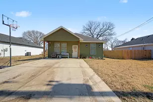 223 Harris Blvd, Malakoff, TX 75148 - Photo 3