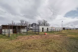 101 S Jacob Ln, Winters, TX 79567 - Photo 33