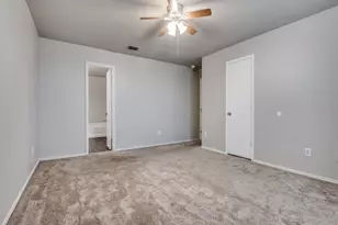 1035 Mayflowers Ln, Lancaster, TX 75134 - Photo 13