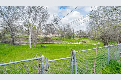 542 S Redford Lane, White Settlement, TX 76108 - Photo 17