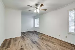 13853 Leinsper Green St, Dallas, TX 75240 - Photo 7