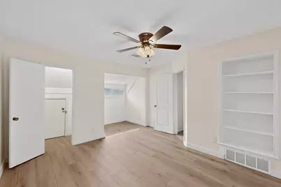 1442 Weiler Boulevard, Fort Worth, TX 76112 - Photo 9