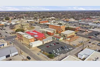 107 S Austin Street, Comanche, TX 76442 - Photo 9