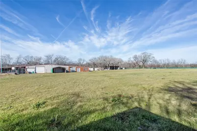 213 Conveyor Drive, Joshua, TX 76058 - Photo 5