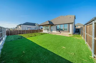 1110 Stallion Ln, Justin, TX 76247 - Photo 25