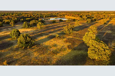 345 Fm 933, Aquilla, TX 76622 - Photo 15