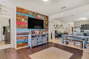 605 River Rock Dr, Azle, TX 76020 - Photo 7