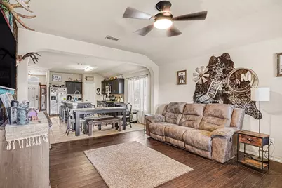 605 River Rock Drive, Azle, TX 76020 - Photo 7