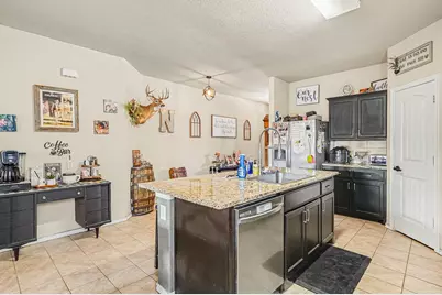 605 River Rock Drive, Azle, TX 76020 - Photo 17