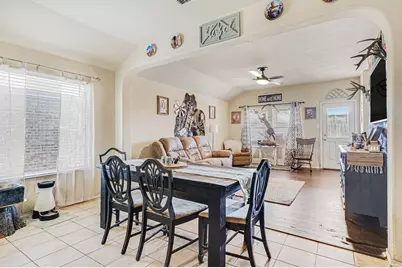 605 River Rock Drive, Azle, TX 76020 - Photo 9