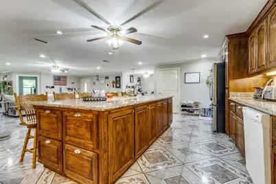 1590 Farm Road 2352, Sumner, TX 75486 - Photo 9