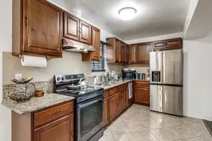 111 W Kenwood Dr, Garland, TX 75041 - Photo 5