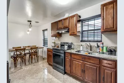 111 W Kenwood Drive, Garland, TX 75041 - Photo 5