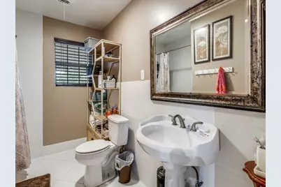 111 W Kenwood Drive, Garland, TX 75041 - Photo 7