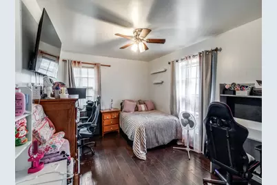 111 W Kenwood Drive, Garland, TX 75041 - Photo 9