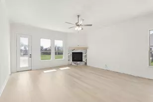 7004 Valley View Dr, Joshua, TX 76058 - Photo 13