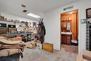 116 E Gould St, Hillsboro, TX 76645 - Photo 37