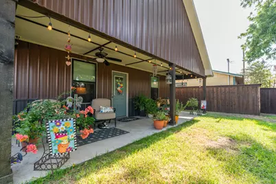 116 E Gould Street, Hillsboro, TX 76645 - Photo 3