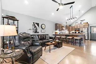 116 E Gould St, Hillsboro, TX 76645 - Photo 5