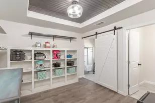 819 Beech St, Bonham, TX 75418 - Photo 11