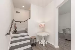 819 Beech St, Bonham, TX 75418 - Photo 5