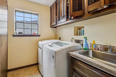 2212 Windsor Drive, Richardson, TX 75082 - Photo 19