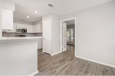 1024 Ledgemont Drive, Plano, TX 75025 - Photo 9