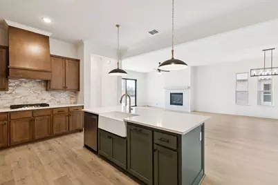 7008 Valley View Drive, Joshua, TX 76058 - Photo 9