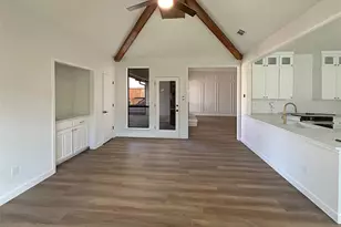 6211 Crested Butte Dr, Dallas, TX 75252 - Photo 15