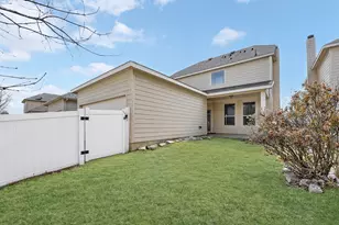 1049 Marietta Ln, Aubrey, TX 76227 - Photo 31