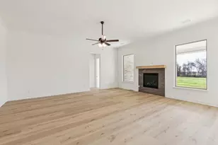 7016 Valley View Dr, Joshua, TX 76058 - Photo 13