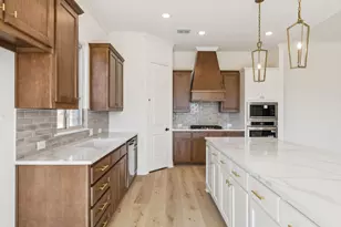 7016 Valley View Dr, Joshua, TX 76058 - Photo 9