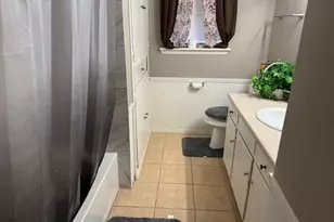 10513 Shauna Dr, Greenville, TX 75402 - Photo 15