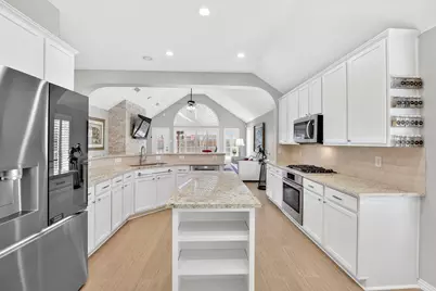 4012 Kenwood Drive, Flower Mound, TX 75022 - Photo 17