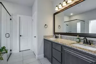 807 Imperial Wy, Mansfield, TX 76063 - Photo 19