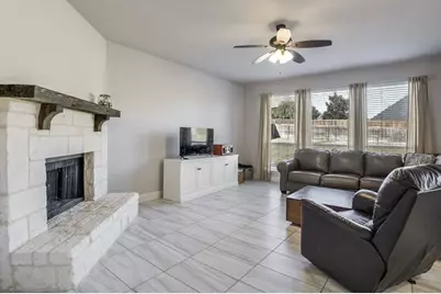 807 Imperial Way, Mansfield, TX 76063 - Photo 15