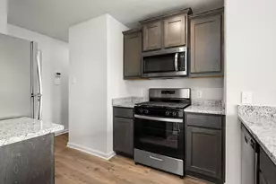 204 Julian Davis Dr, Venus, TX 76084 - Photo 5