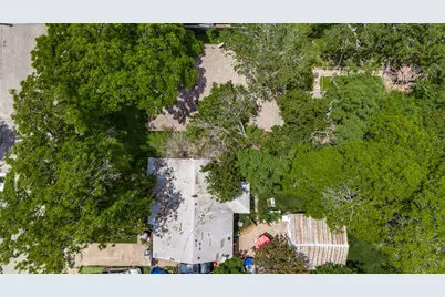 2723 Hondo Avenue, Dallas, TX 75219 - Photo 3