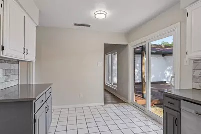 1127 Southwestern Drive, Richardson, TX 75081 - Photo 9