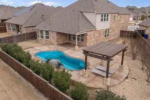 3412 Weyburn Dr, Mansfield, TX 76084 - Photo 3