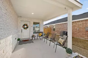 1429 Dovekie Dr, Forney, TX 75126 - Photo 3